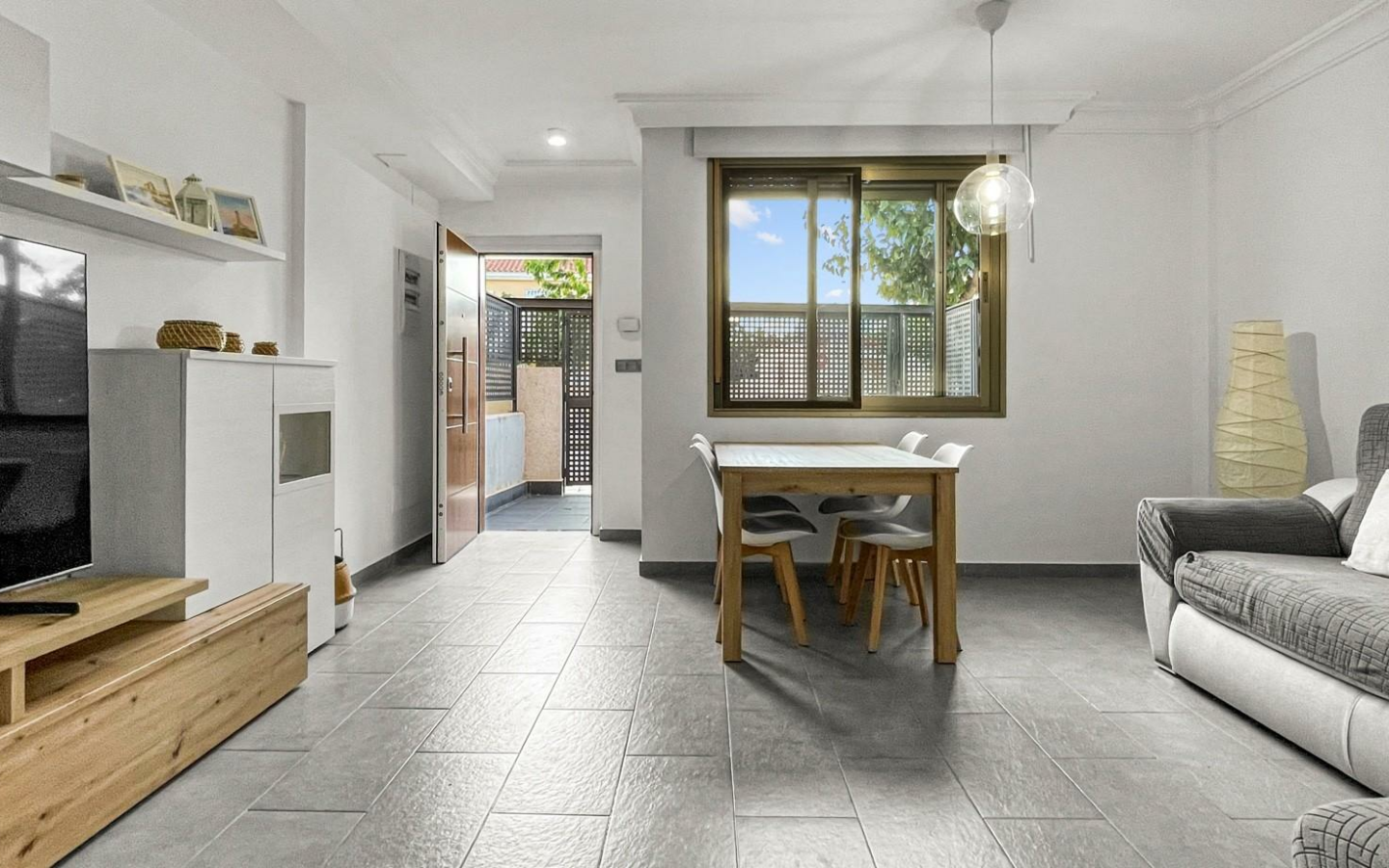3-bedroom Terraced House In Pilar De La Horadada, Spain (104 M²)