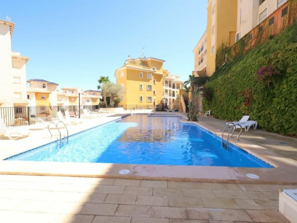 2-bedroom Apartment In Orihuela Costa, Spain (80 M²)