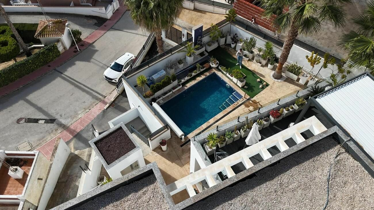3-bedroom Villa In Formentera Del Segura, Spain (225 M²)