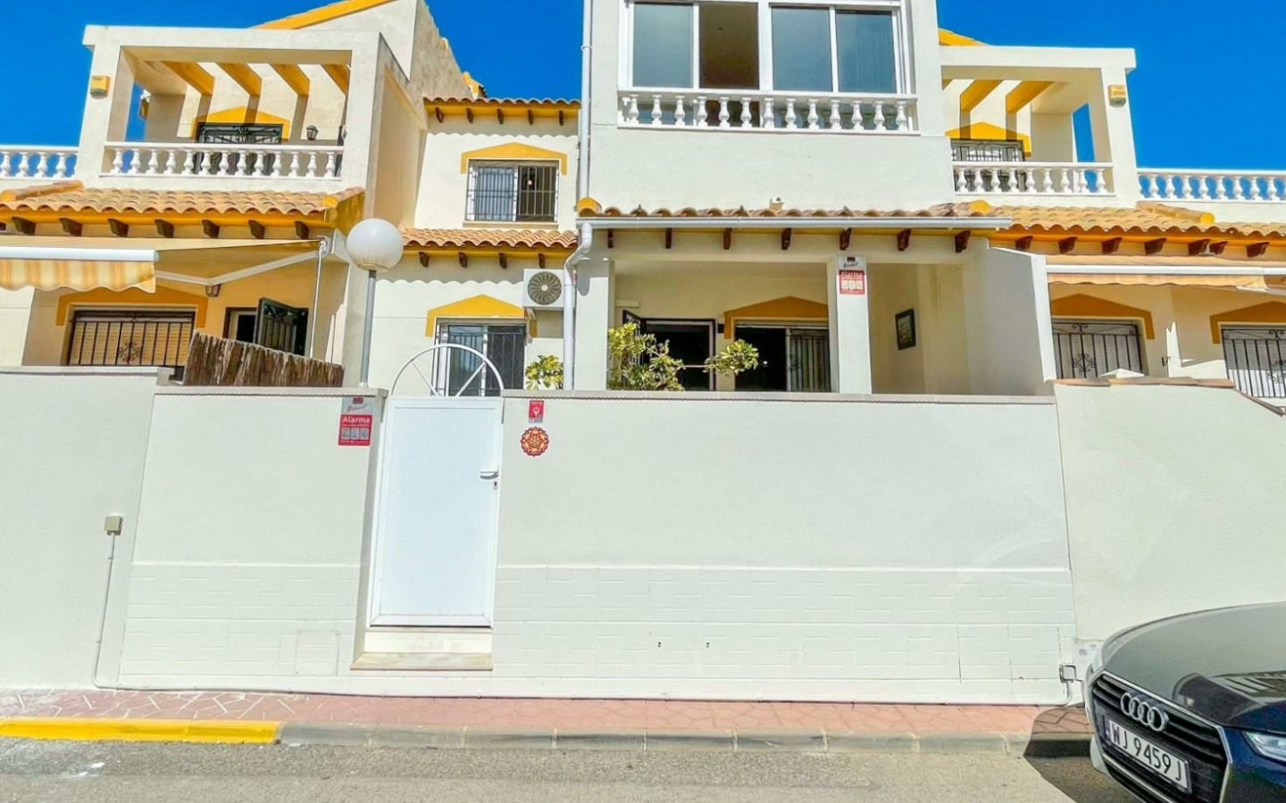 3-bedroom Terraced House In Orihuela, Spain (82 M²)