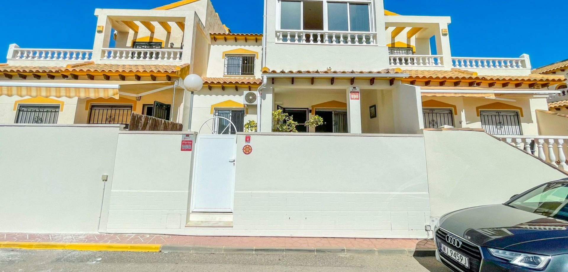 3-bedroom Terraced House In Orihuela, Spain (82 M²)
