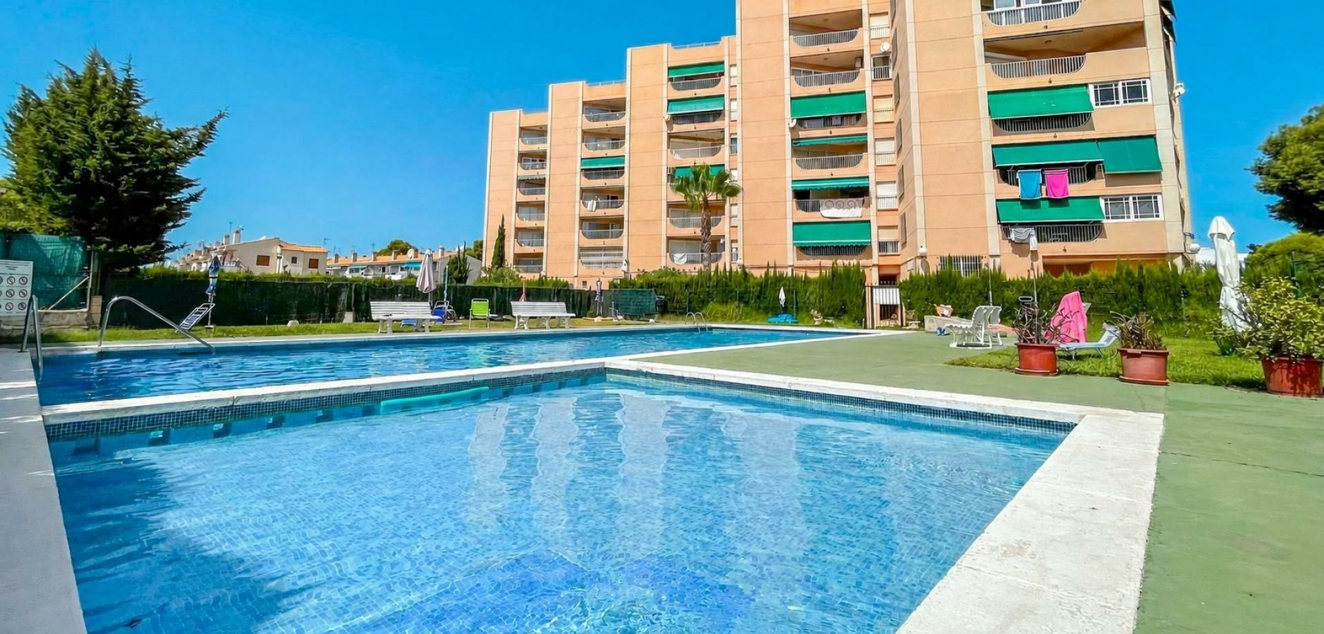 3-bedroom Apartment In Orihuela Costa, Spain (106 M²)