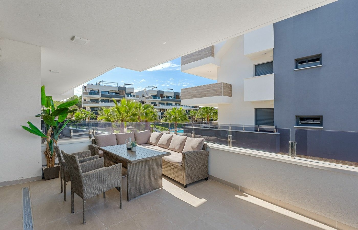 2-bedroom Apartment In Orihuela Costa, Spain (80 M²)