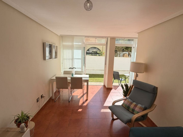 1-bedroom Apartment In Torrevieja, Spain (63 M²)