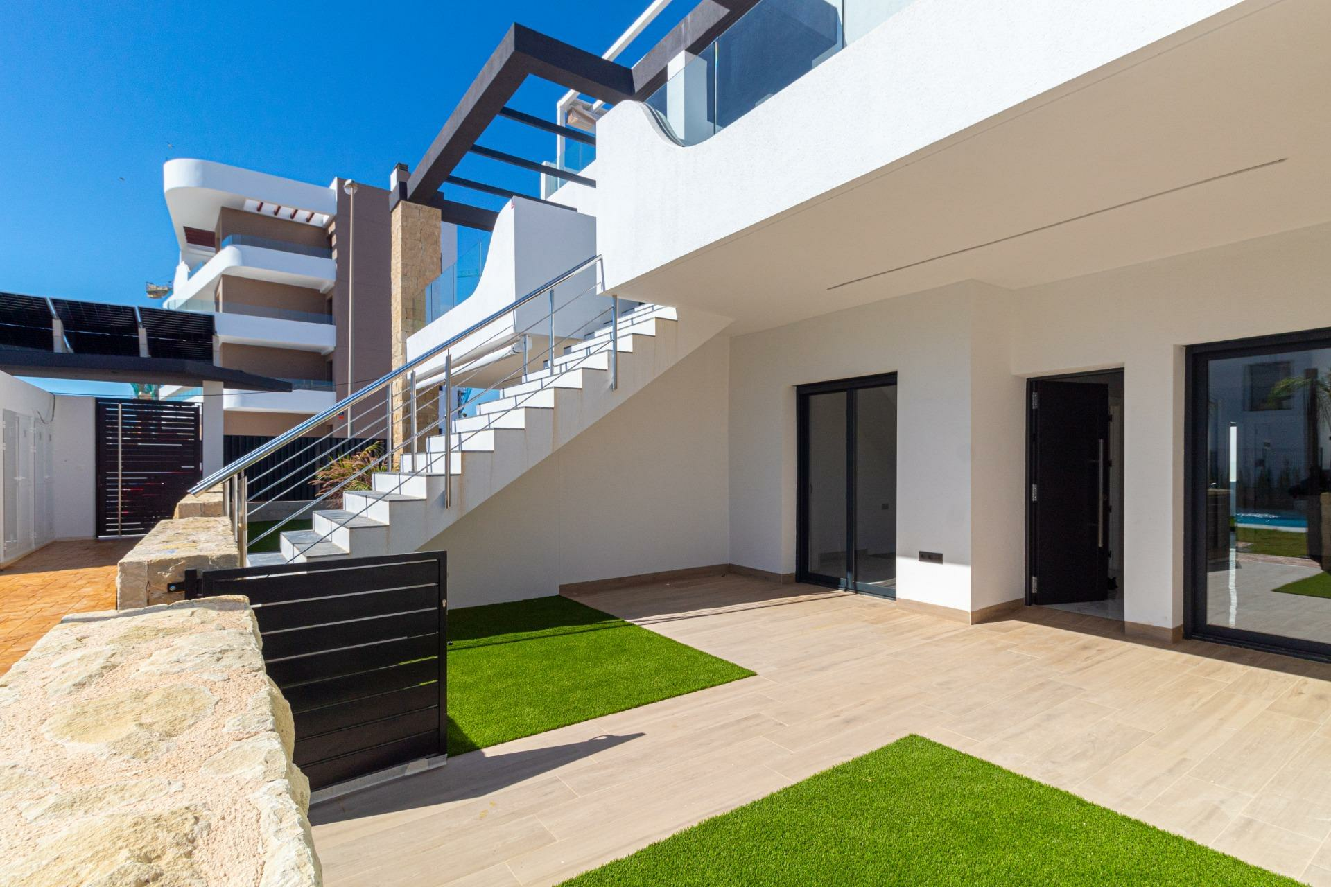 3-bedroom Apartment In Orihuela Costa, Spain (83 M²)