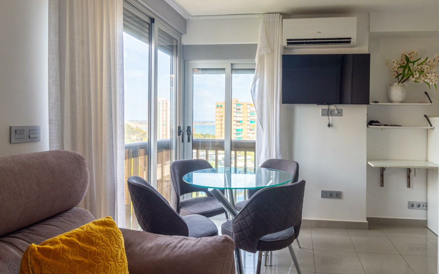 1-bedroom Apartment In Orihuela Costa, Spain (47 M²)