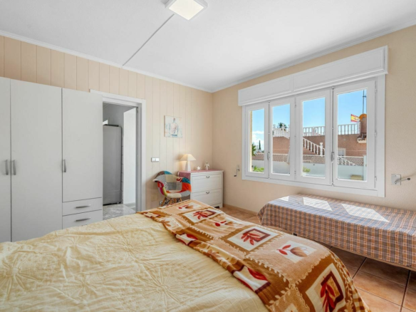 6-bedroom Villa In Rojales, Spain (285 M²)
