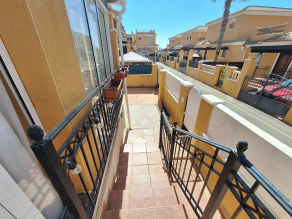 3-bedroom Duplex In Torrevieja, Spain (83 M²)