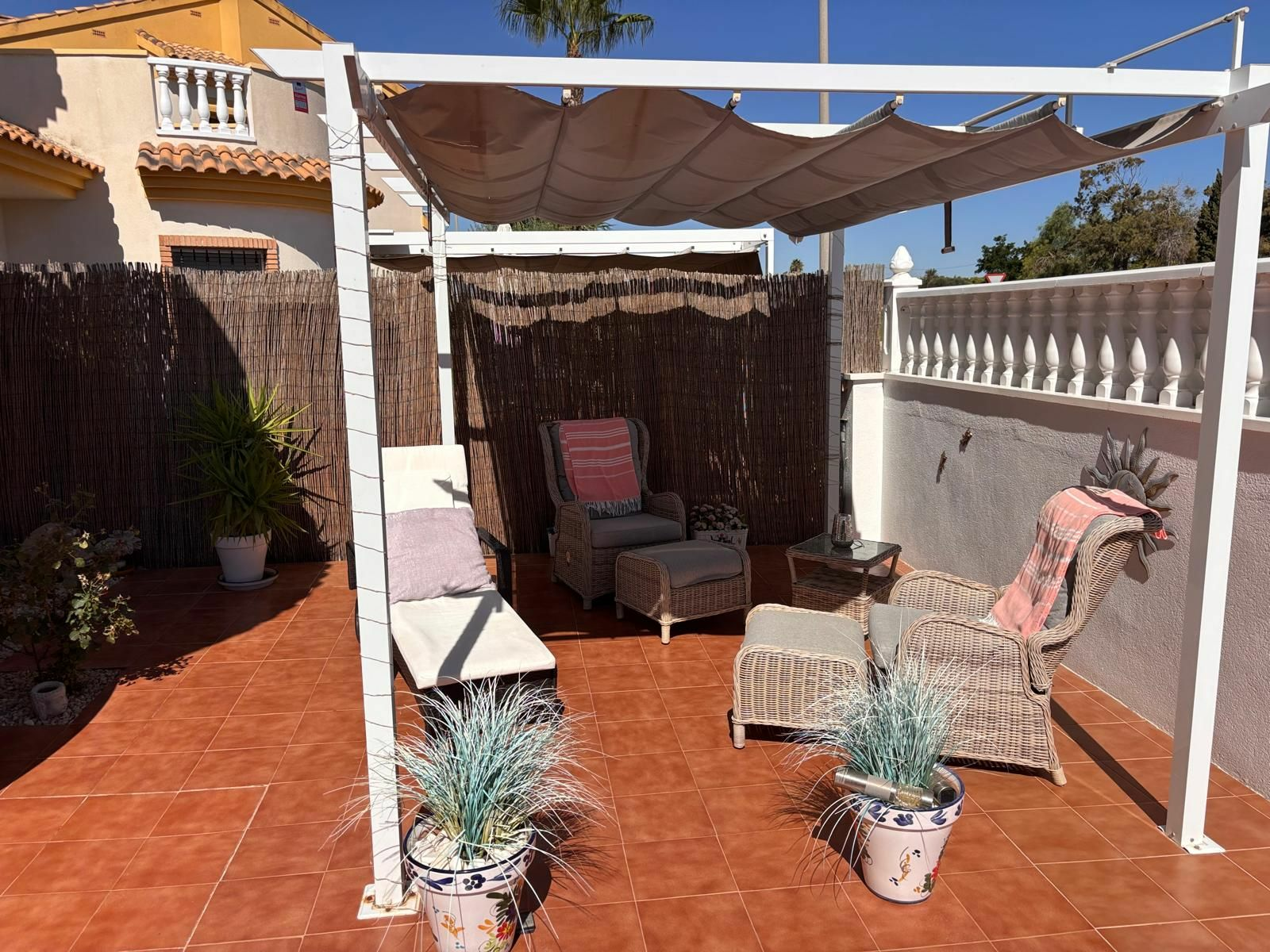 2-3-47e4e4 3-bedroom Villa In Guardamar Del Segura, Spain (108 M²)