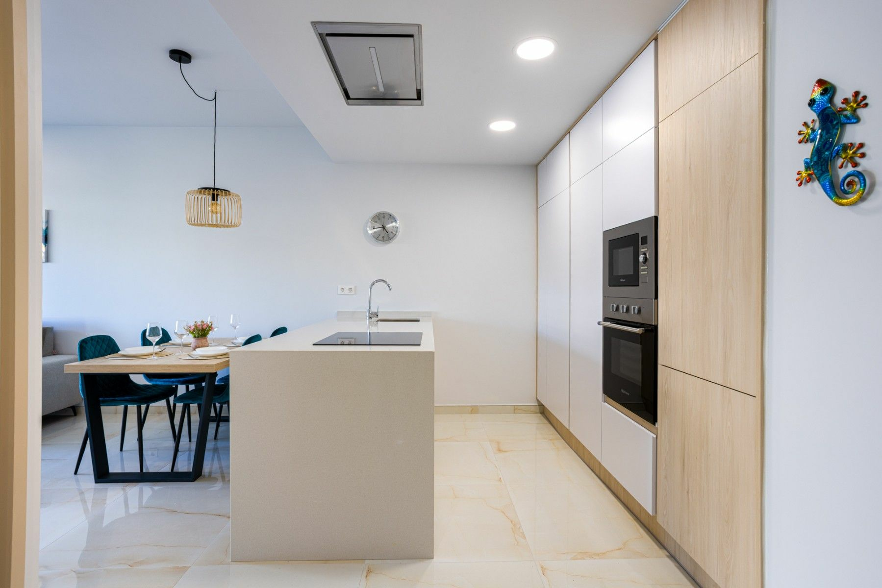 2-bedroom Apartment In Orihuela Costa, Spain (80 M²)