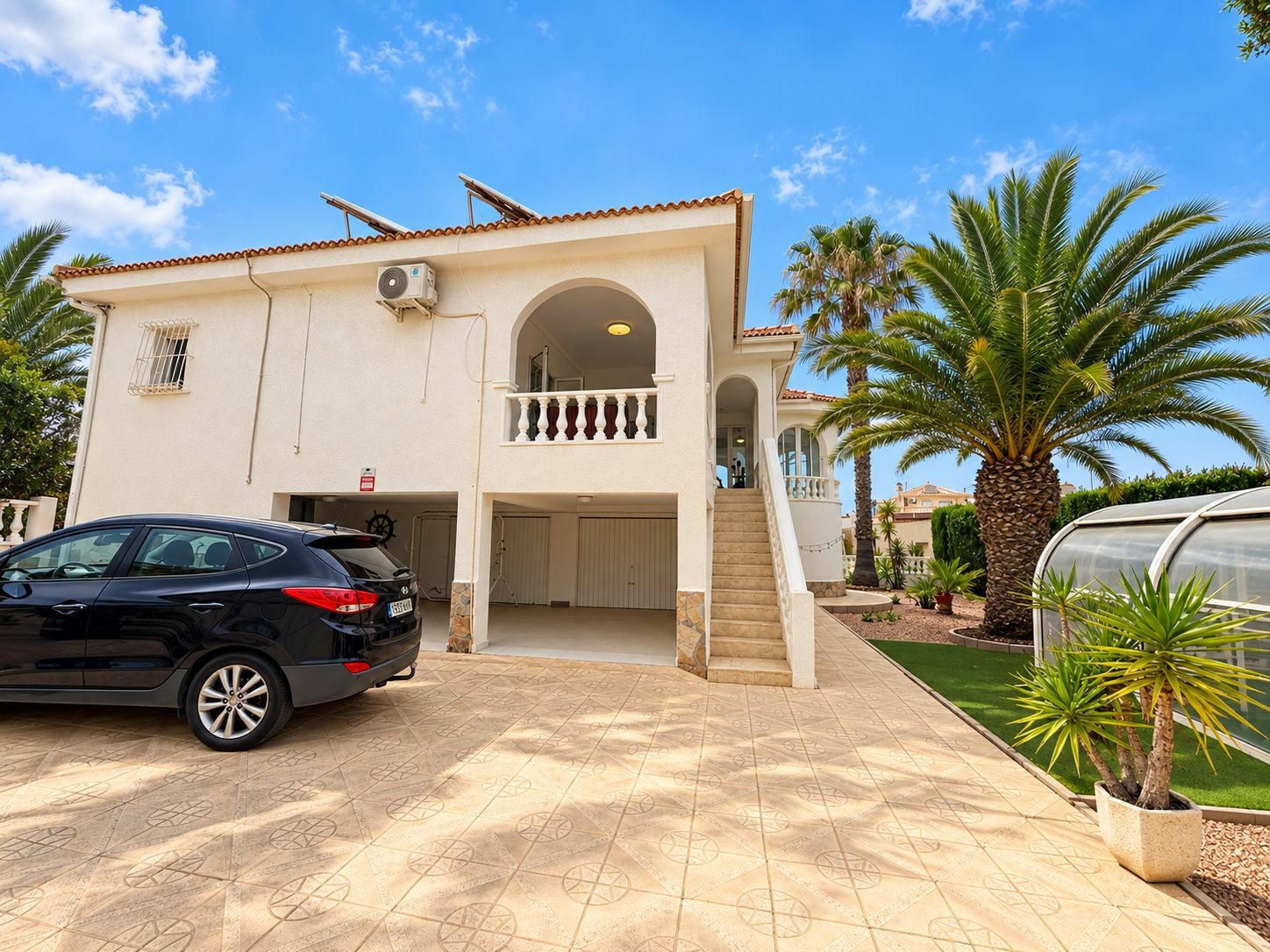 5-bedroom Villa In Rojales, Spain (344 M²)