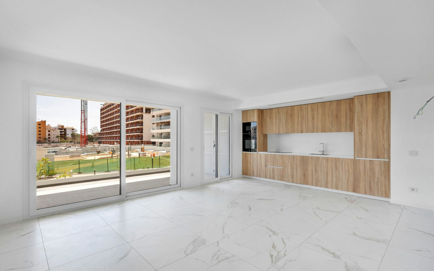 2-bedroom Apartment In Torrevieja, Spain (61 M²)
