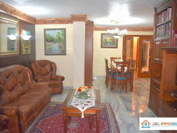 3-bedroom Apartment In Alicante, Spain (167 M²)