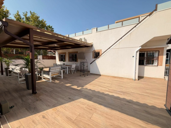 2-bedroom House In Torrevieja, Spain (80 M²)