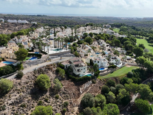 5-bedroom Villa In Orihuela Costa, Spain (214 M²)