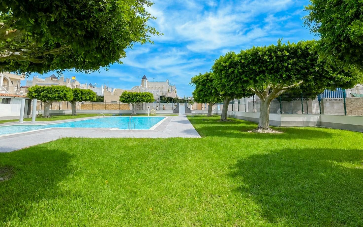 2-bedroom Terraced House In Torrevieja, Spain (54 M²)