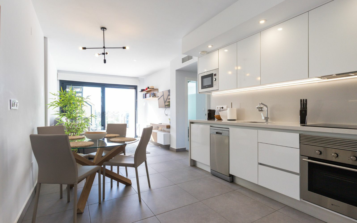 2-bedroom Apartment In Orihuela Costa, Spain (62 M²)