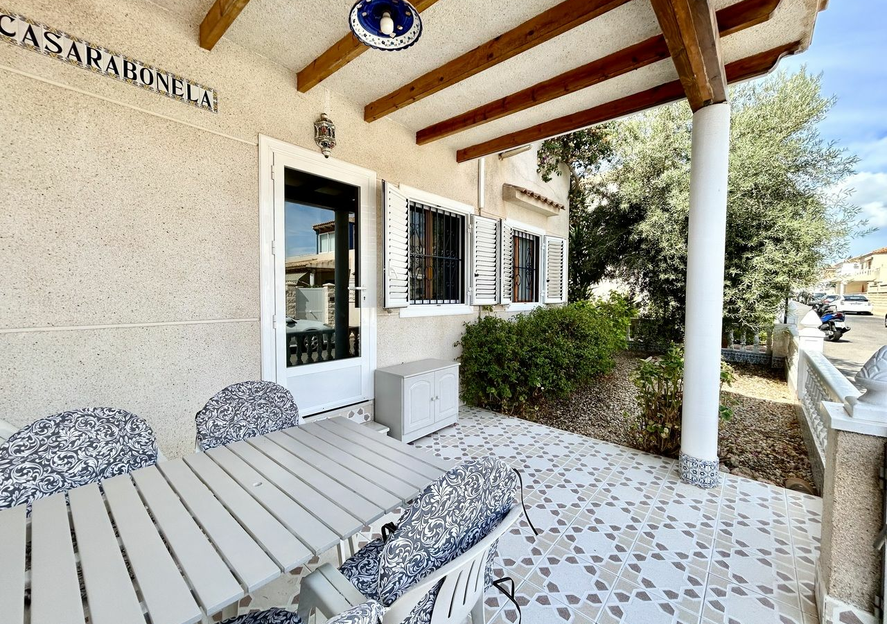 2-bedroom House In Orihuela Costa, Spain (67 M²)