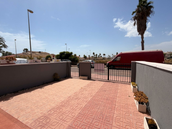 3-bedroom Terraced House In Algorfa, Spain (88 M²)