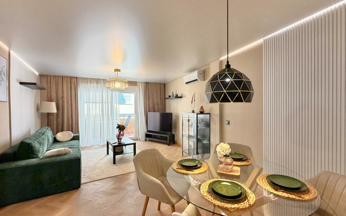 3-bedroom Apartment In Torrevieja, Spain (100 M²)