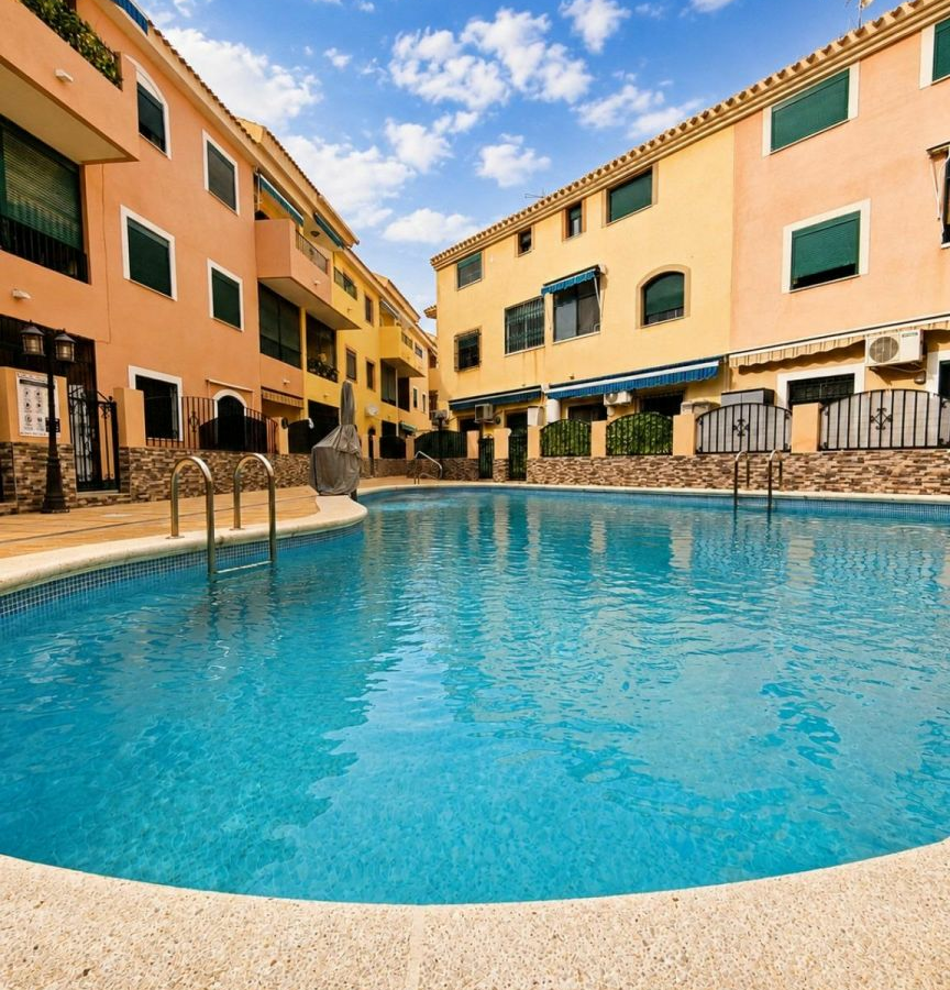 2-bedroom Apartment In Los Alcázares, Spain (61 M²)
