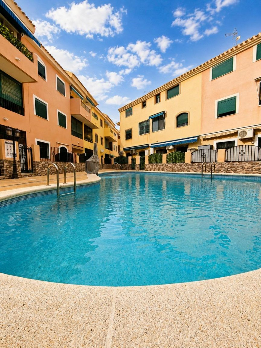 2-bedroom Apartment In Los Alcázares, Spain (61 M²)