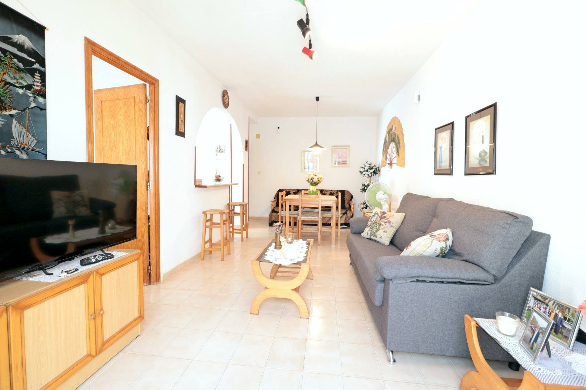 3-bedroom Bungalow In Torrevieja, Spain (80 M²)