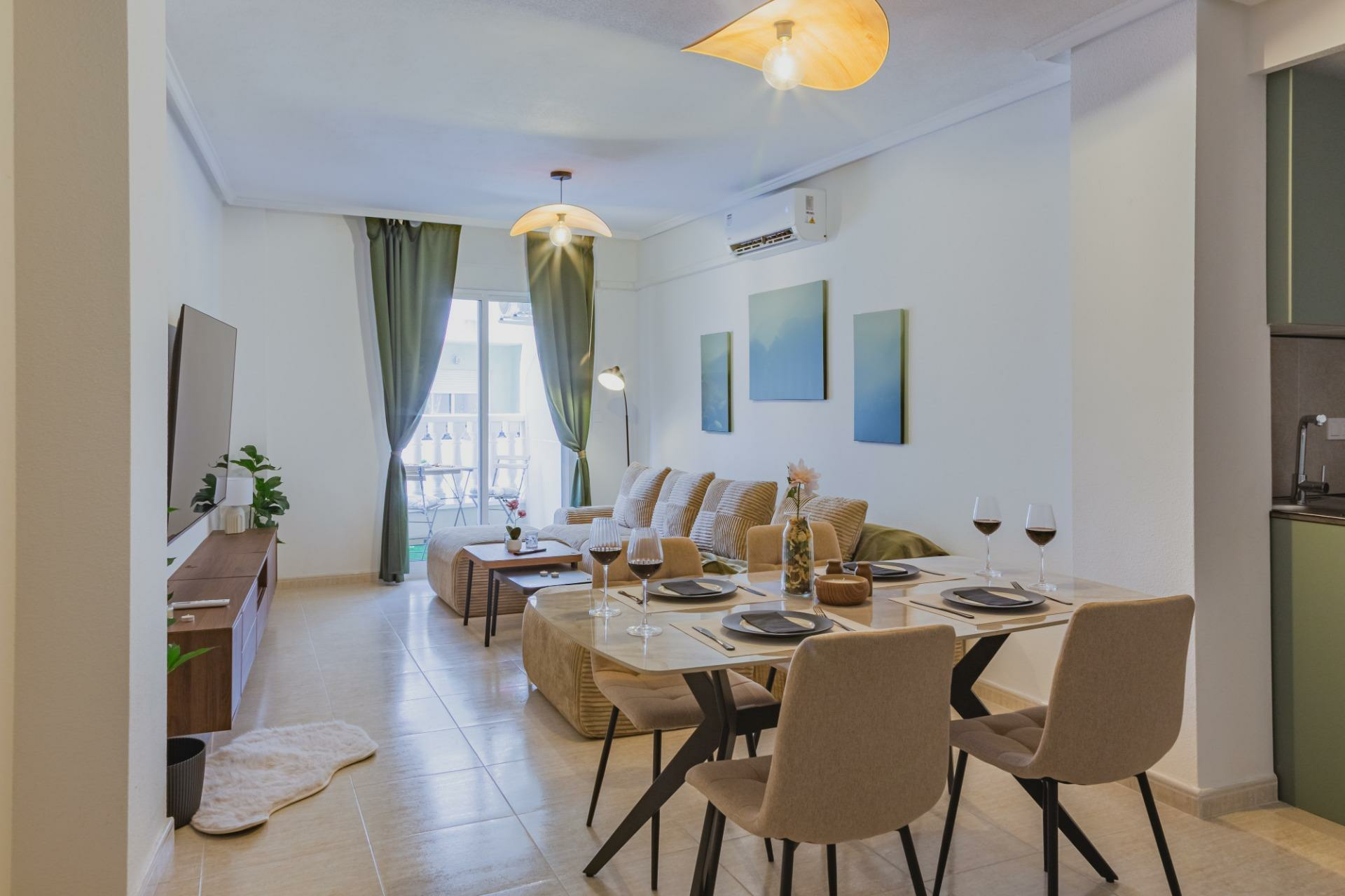 2-4-193aae 3-bedroom Apartment In Torrevieja, Spain (84 M²)