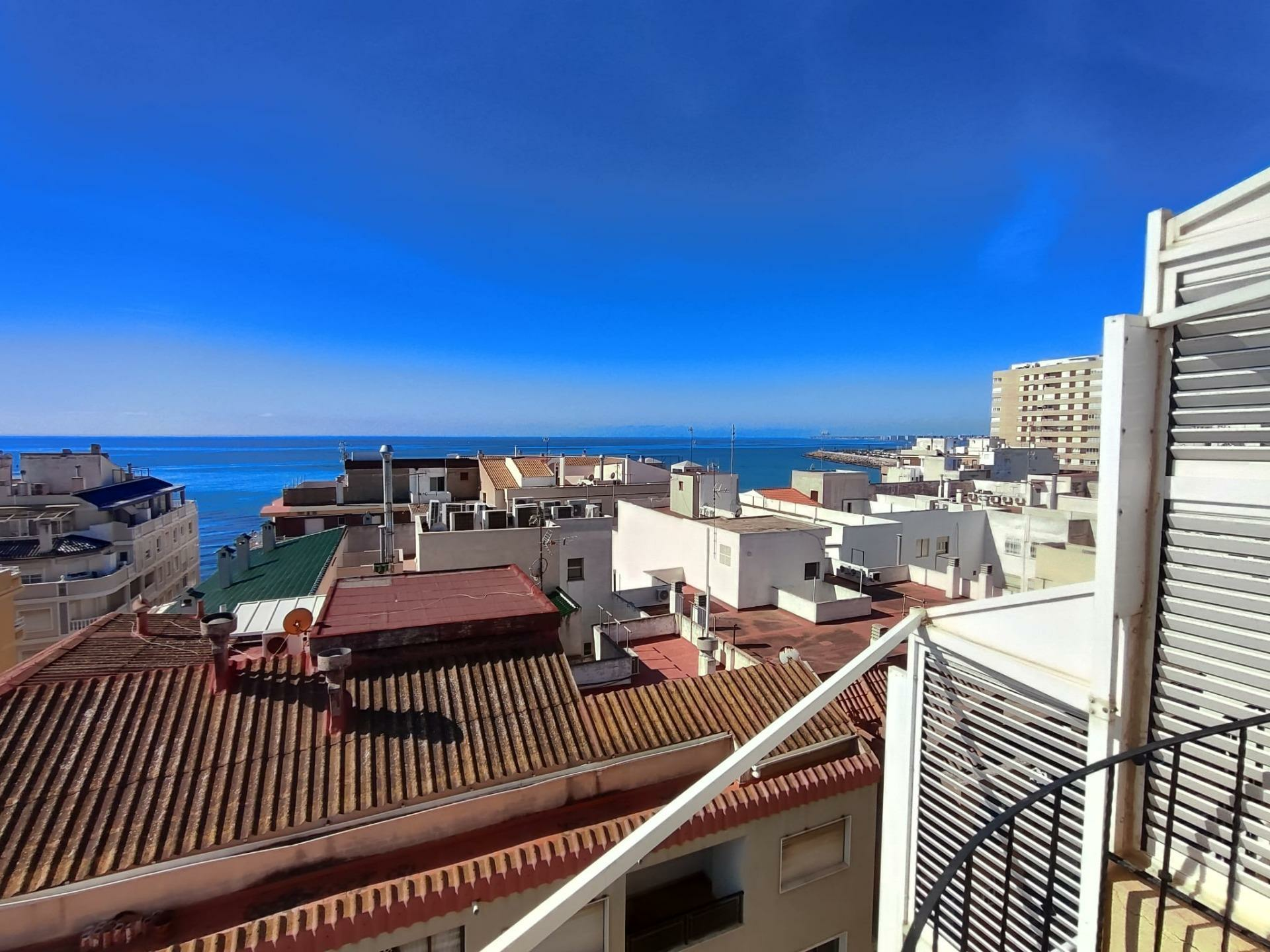 3-bedroom Penthouse In Torrevieja, Spain (101 M²)