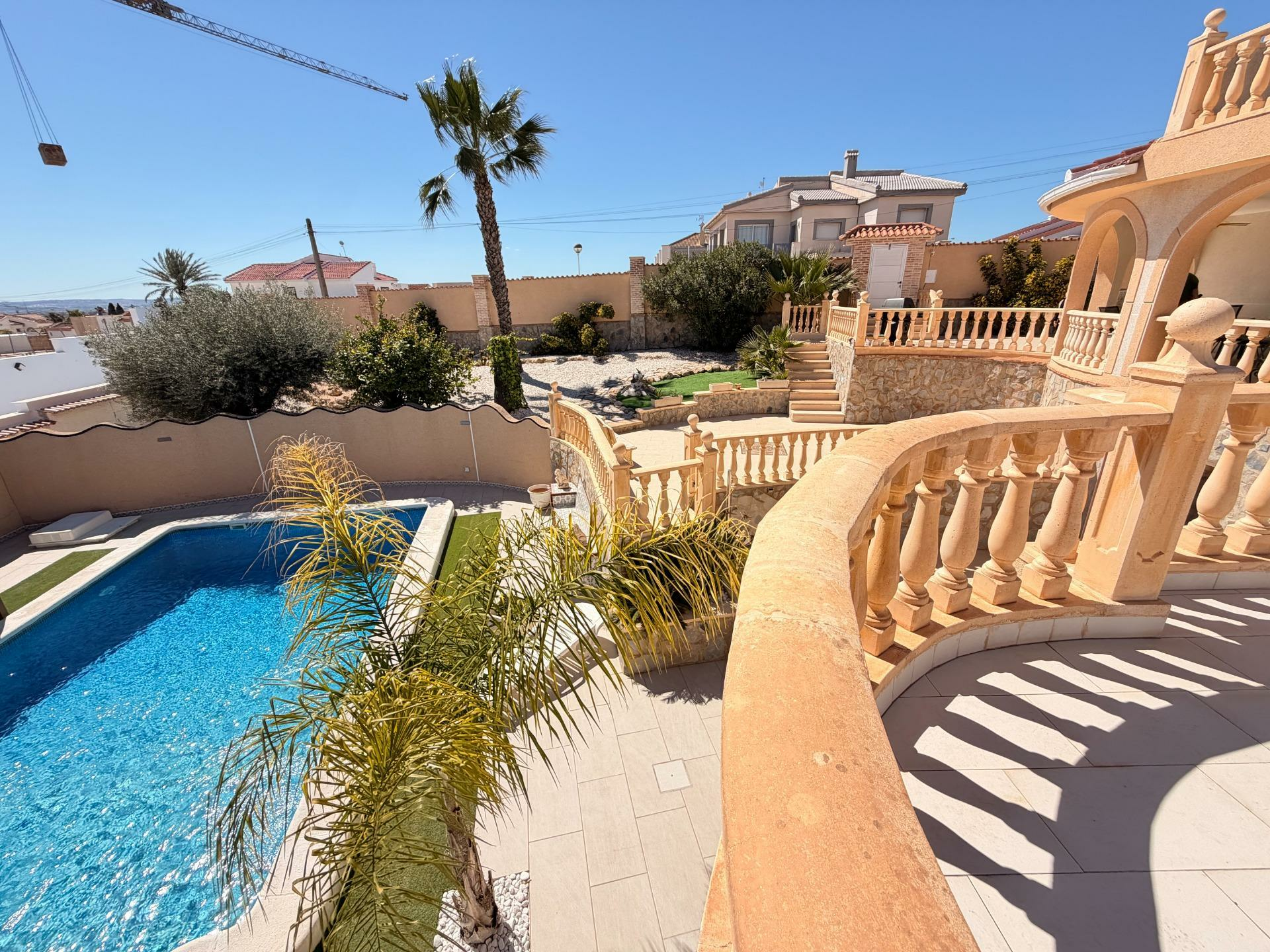 2-4-2e52d3 5-bedroom Villa In Rojales, Spain (246 M²)