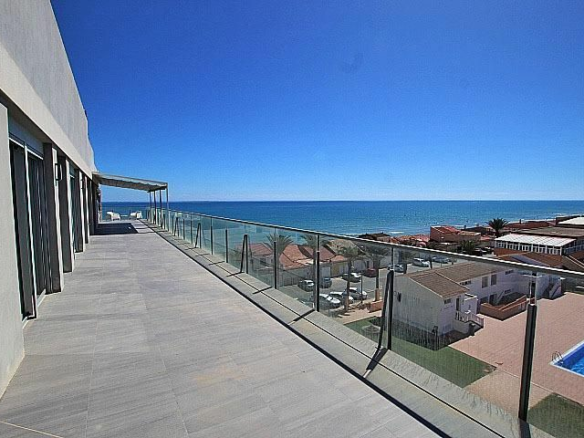 3-bedroom Penthouse In Guardamar Del Segura, Spain (123 M²)