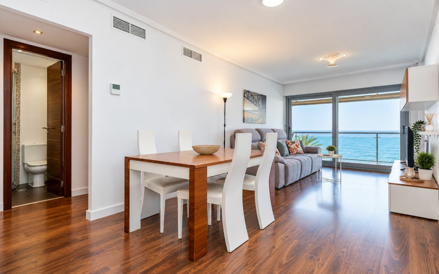 3-bedroom Apartment In Torrevieja, Spain (120 M²)