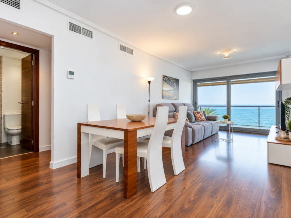 3-bedroom Apartment In Torrevieja, Spain (120 M²)
