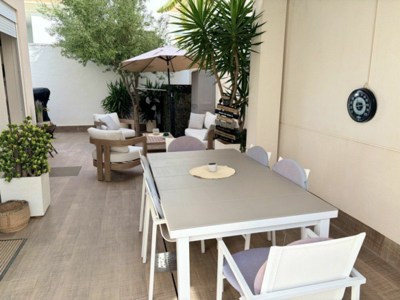 3-bedroom House In Rojales, Spain (156 M²)