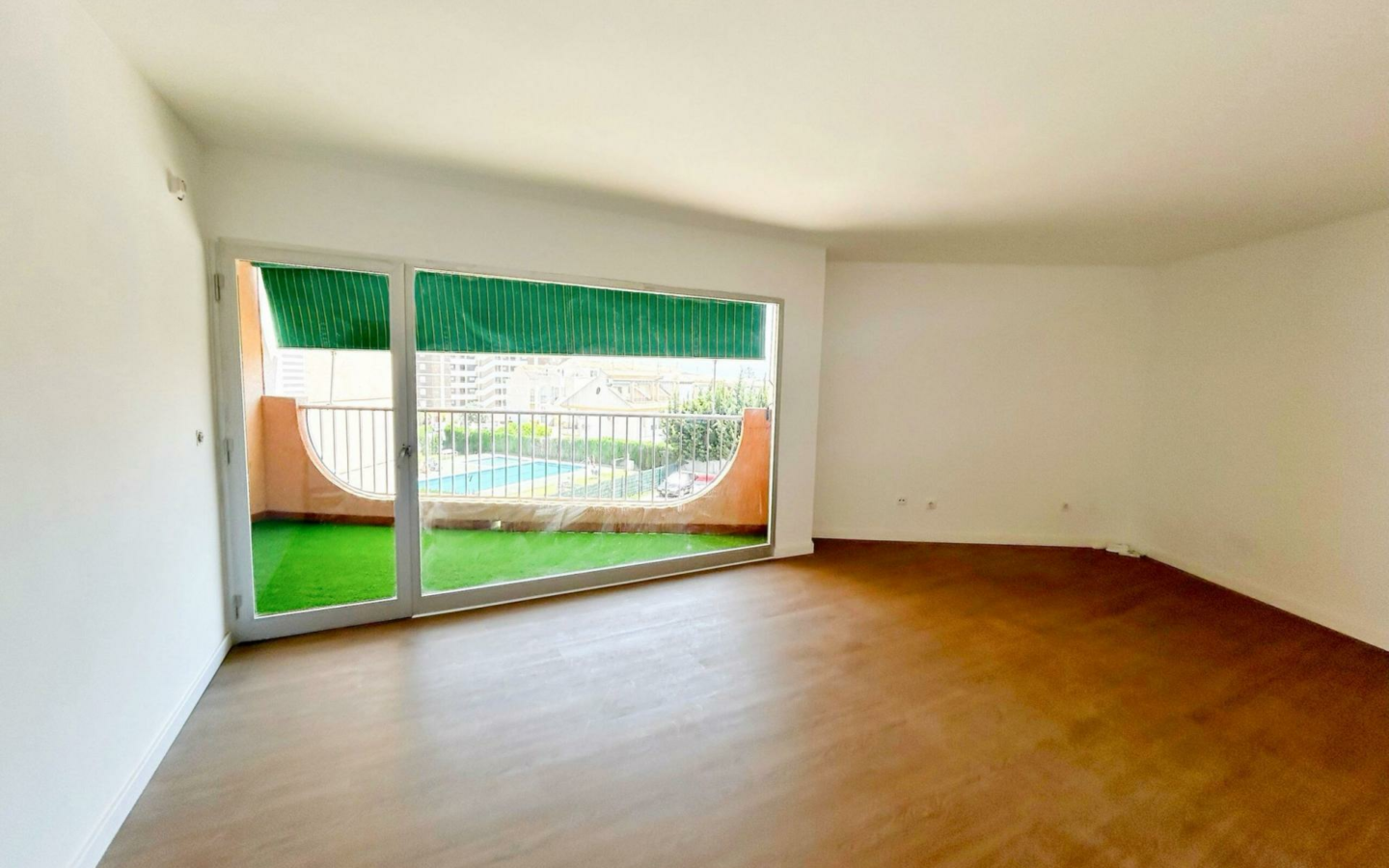 3-bedroom Apartment In Orihuela Costa, Spain (92 M²)