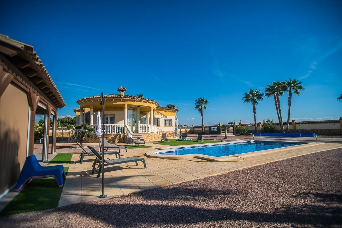 4-bedroom Villa In Catral, Spain (146 M²)