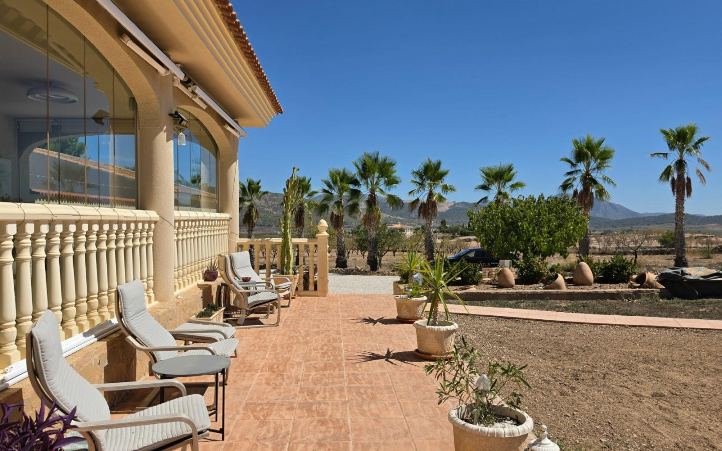 4-bedroom Villa In Pinoso, Spain (405 M²)