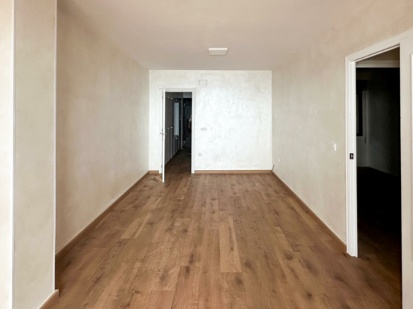 2-bedroom Apartment In Torrevieja, Spain (68 M²)
