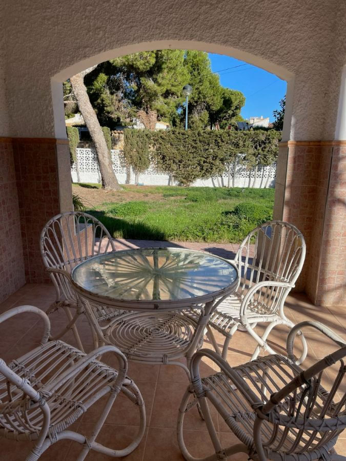 3-bedroom Villa In Orihuela Costa, Spain (105 M²)