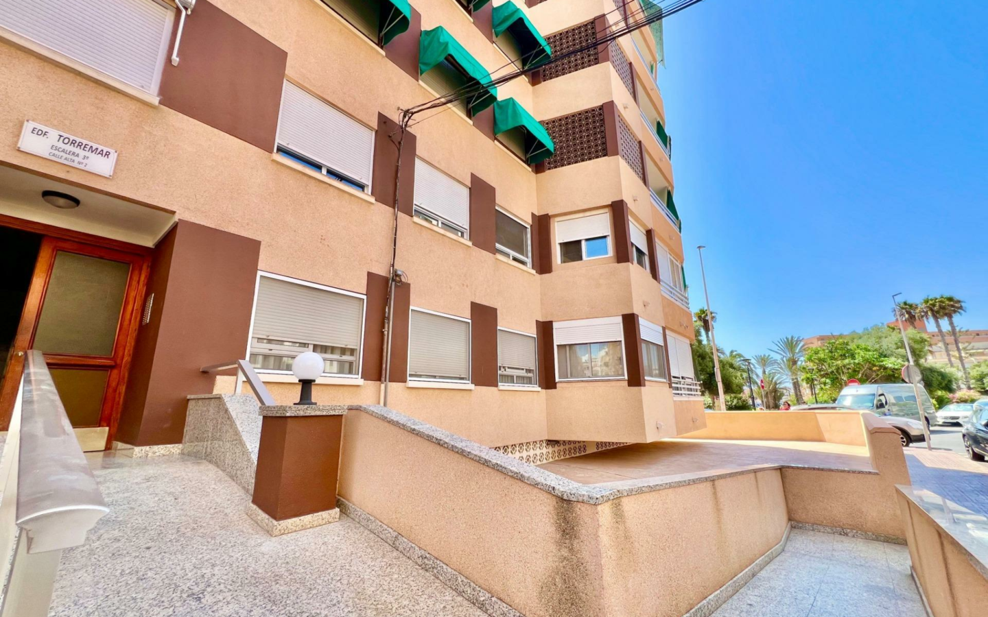 3-bedroom Apartment In Torrevieja, Spain (110 M²)