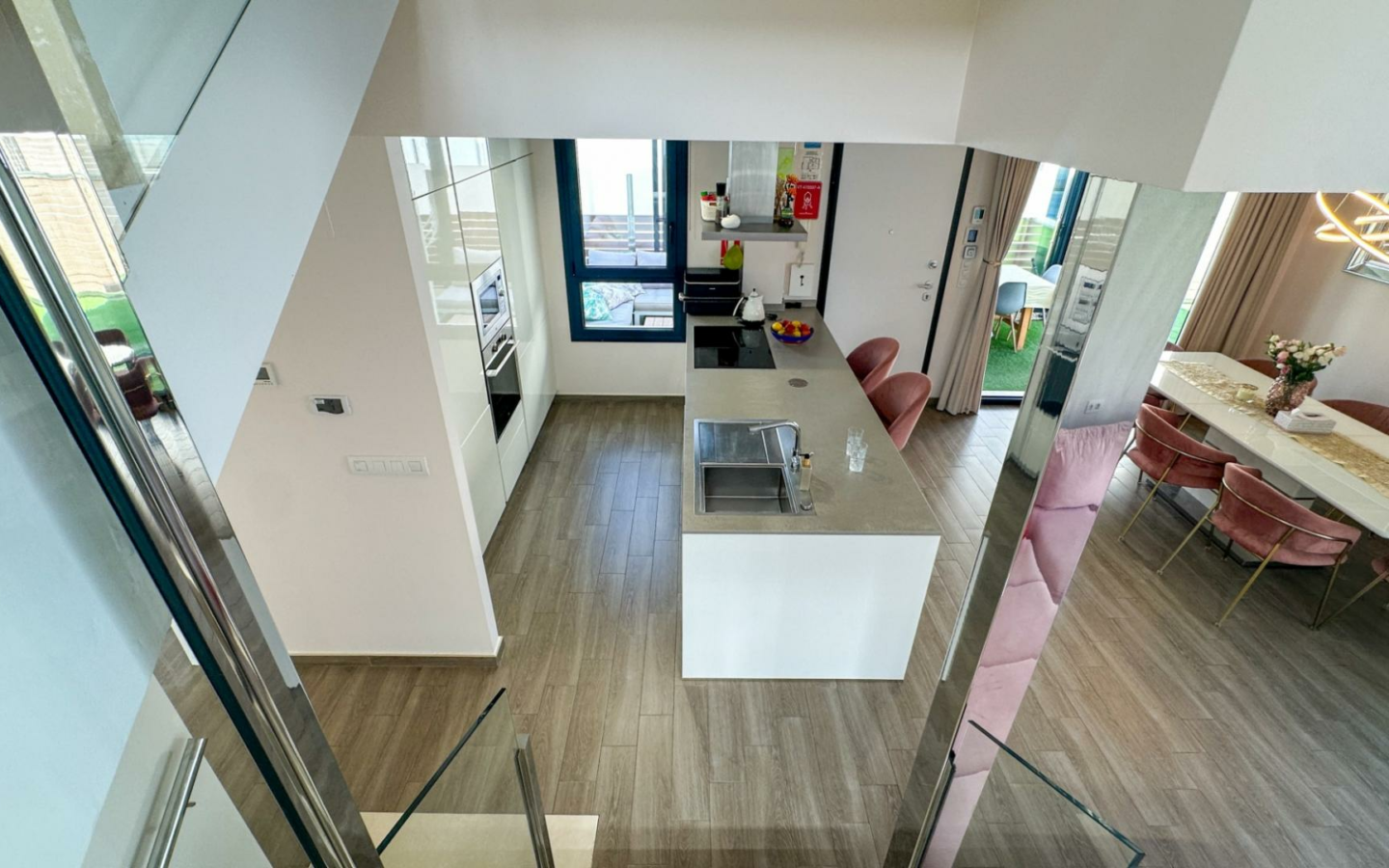 5-bedroom Villa In Torrevieja, Spain (250 M²)