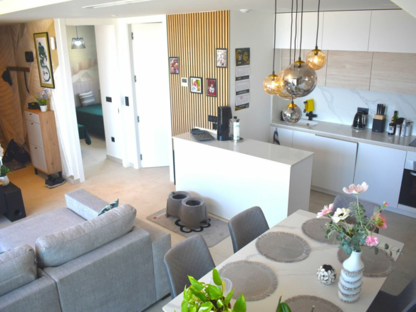 3-bedroom Apartment In Guardamar Del Segura, Spain (93 M²)