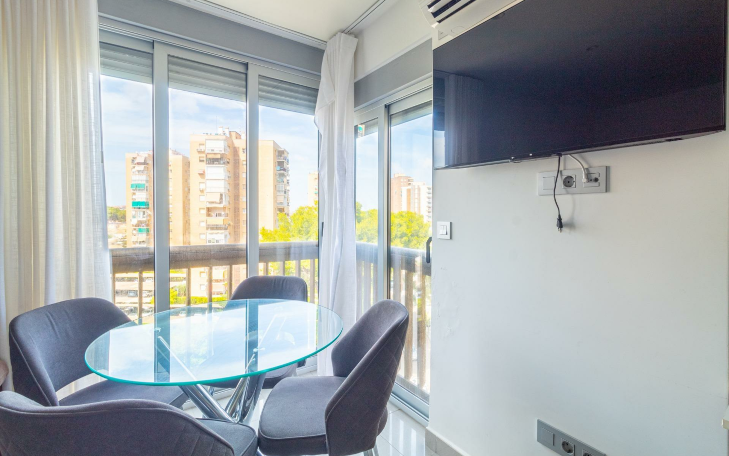 1-bedroom Apartment In Orihuela Costa, Spain (47 M²)