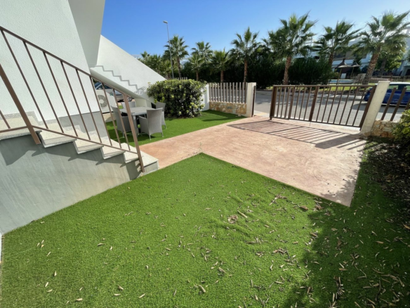2-bedroom Apartment In Jacarilla, Spain