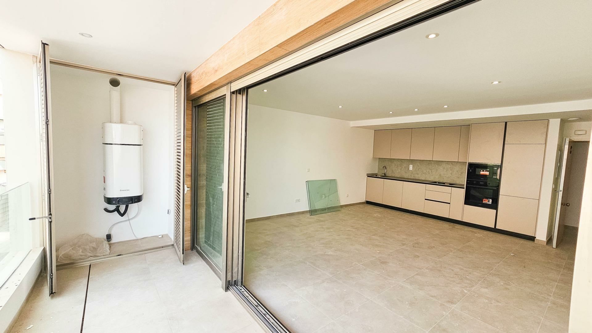 1-bedroom Apartment In Torrevieja, Spain (63 M²)