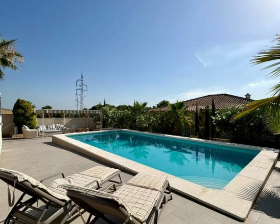 4-bedroom Villa In Formentera Del Segura, Spain (97 M²)