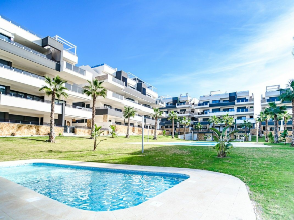 2-bedroom Penthouse In Orihuela Costa, Spain (75 M²)