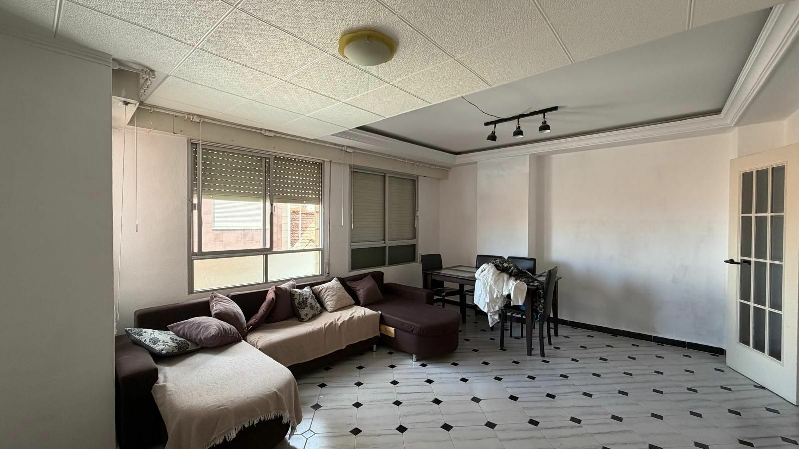 3-bedroom Apartment In Torrevieja, Spain (87 M²)