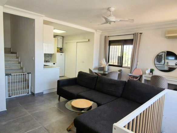 3-bedroom Villa In Orihuela Costa, Spain (100 M²)