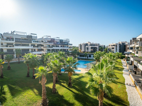 2-bedroom Penthouse In Orihuela Costa, Spain (78 M²)
